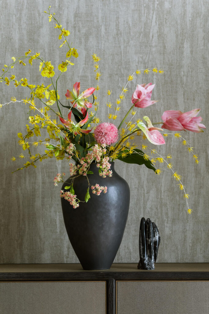 silk flowers arrangement